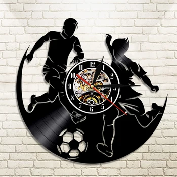 1Piece Jugar en el Fútbol el Deporte LED Silueta Negra Colgando de discos de Vinilo Reloj de Pared Moderno Deporte al aire libre Cambio de Color del Reloj