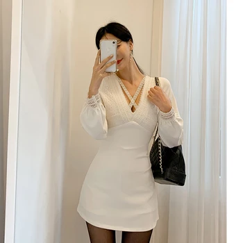 2020 Corea Gracia De La Cruz V-Cuello Delgado Bodycon Mini Blanco Vestidos De Cintura Alta Del Cordón De Remiendo De Manga Larga Vestido De Fiesta