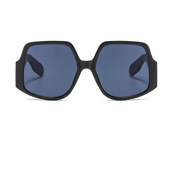 2020 negro gafas de sol de las mujeres de lujo de la marca de la Moda Nueva Plaza de tonos degradados para las mujeres mayorista de gafas de sol Mujer