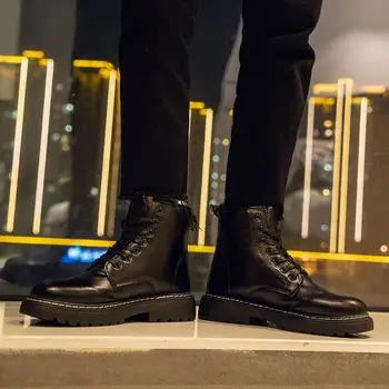 2020 Nuevas Botas de los Hombres de Invierno de Tobillo Versión coreana Estudiante Todos-partido de Mid-Top Botas de los Hombres Impermeables de la Altura-parte Superior de los Zapatos de Cuero Para Hombre