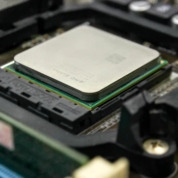 AMD Athlon II X3 450 3.2 GHz Triple-Core Procesador de la CPU ADX450WFK32GM Socket AM3 938pin