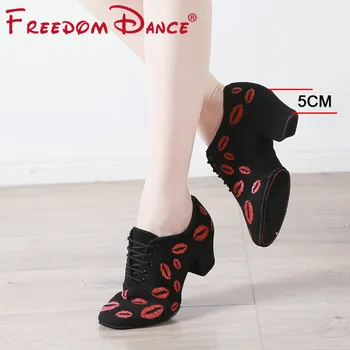 Baile latino Zapatos De las Mujeres de Oro Rojo de Labios Impreso Aliento malla Medio de Talón de la sala de Baile de Danza Jazz Zapatos Para Mujer Zapatillas de Baile