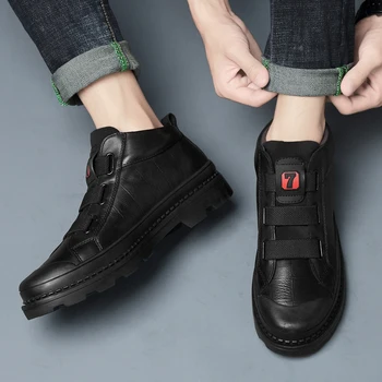 Botas de mens casual zapatos de los hombres de cuero botas de invierno de la marca de lujo negro zapatillas de diseñador zapatos de los hombres de alta calidad de 2019 nuevo