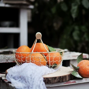CALIENTE-Mango de Madera de Metal Retro Canasta Portátil Multi-Función de Verduras Fruta Huevo Comestibles Prácticas de Almacenamiento Cesta Organizador Wh