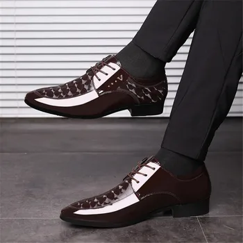 Clásicas de los Hombres Zapatos de Vestir de Moda Elegante Formal de la Boda Zapatos de los Hombres de Deslizamiento En la Oficina de Oxford Zapatos Para Hombres Negro zapatos Planos