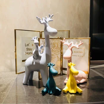 De Estilo europeo Familia de los Ciervos de los Figurines de la Moda de Cerámica Estatuas de Figuras de Adorno Lindo Decoración del Hogar Accesorios para la Sala de estar