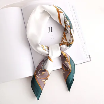 De lujo de Seda de Cuello Bufanda Para las Mujeres de la Moda de Impresión de la Flor de Raso de Cabeza de Bufandas Femenino 70*70cm Pequeño Chales Bufandas Verde Para Damas