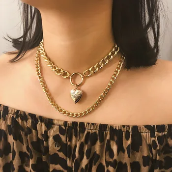 HONGYE Adornos Restaurar Antiguas Mujeres de la Cadena Collar de la Personalidad de varias plantas Simuladas de la Perla Colgante Collar de Gargantilla