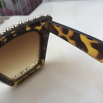 La moda del Leopardo de las Mujeres de Color de Ojo de Gato Gafas de sol de Diamante de Plástico Gafas de Sol UV400 Plaza de Tonos de Gafas de Gafas de sol