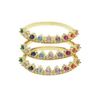 Mínimo delicada de la mujer de moda los anillos de arco iris cubic zirconia anillo de compromiso