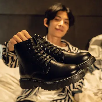 Nuevas Botas de color Negro de los Hombres Versión coreana de la Moda de Estudiante Todos-partido de Mid-Top Botas de los Hombres a prueba de agua de Alta-Top de los Zapatos de Cuero de los Hombres