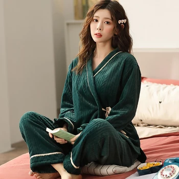 Nuevo Invierno Pijamas de Mujer Chica del Pijama Conjuntos de Hermoso Color Sólido Japonés de Kimonos Para la Mujer Más el Tamaño de la M-3XL Grueso de Franela Yukata
