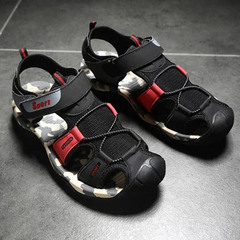 Sandalias al aire libre los hombres de la moda 39 de cuero 2019 nuevo verano de la playa caminando de malla transpirable zapatos de senderismo agujeros adaptan fácilmente cerrados