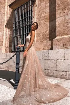 Sexy Oro Vestidos de Baile 2020 Una Línea de Lentejuelas Parte Maxys Largo de Baile Vestido de cuello en V sin Respaldo Vestidos de Noche vestido de fiesta